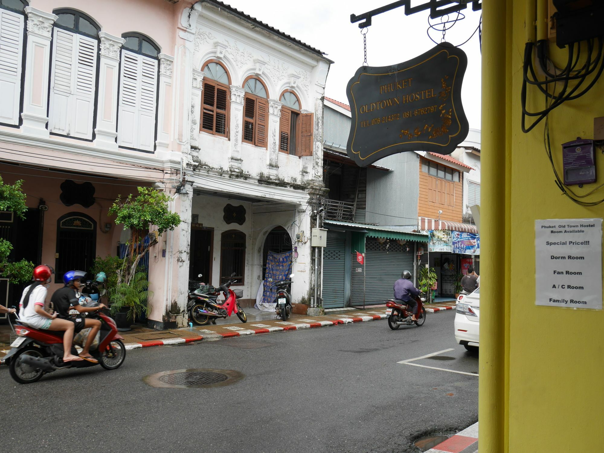 Phuket Old Town Hostel Exterior foto